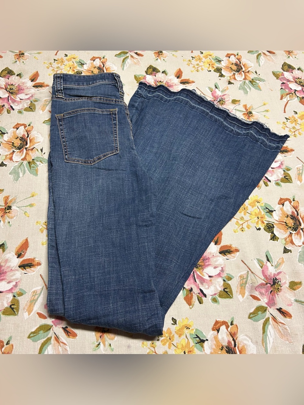 We The Free Free People Wide Leg Flare Jeans — Blue Size 25